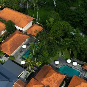 Champlung Sari & Hotel